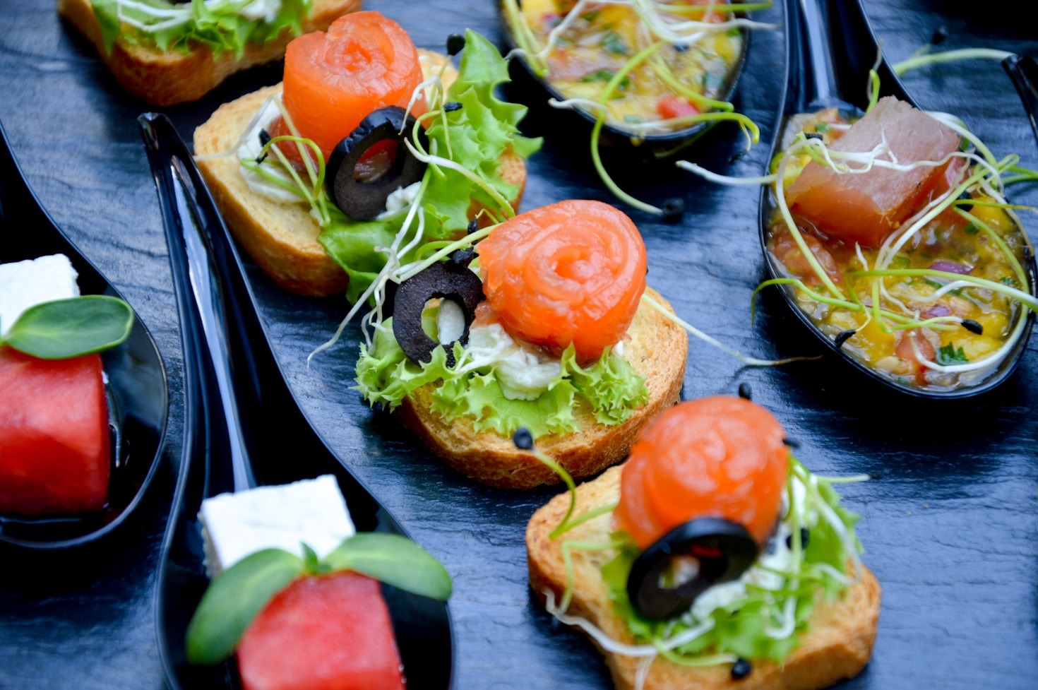 Wrocławskie specjały na talerzu: Catering dla biznesu
